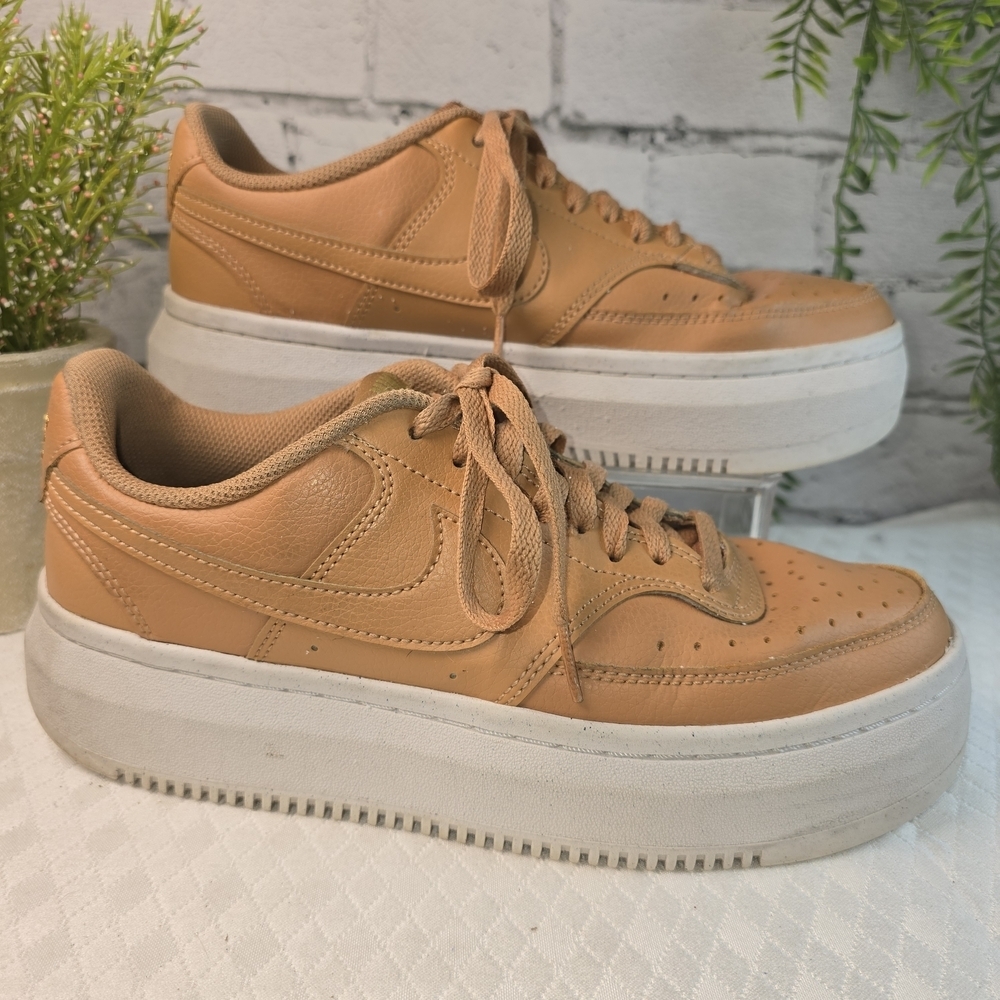 WOMENS NITE COURT VISION ALTA LTR SNEAKERS LIGHT COGNAC THICK SOLE SIZE 10